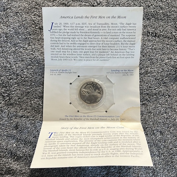 FIRST MEN ON THE MOON $5 COMMEMORATIVE COIN SILVER - Picture 11 of 11